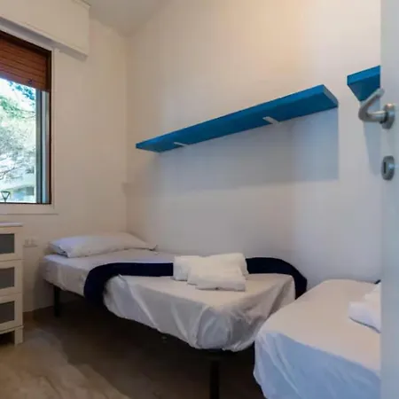 200 Mt Dal Mare Zona * بيبيوني